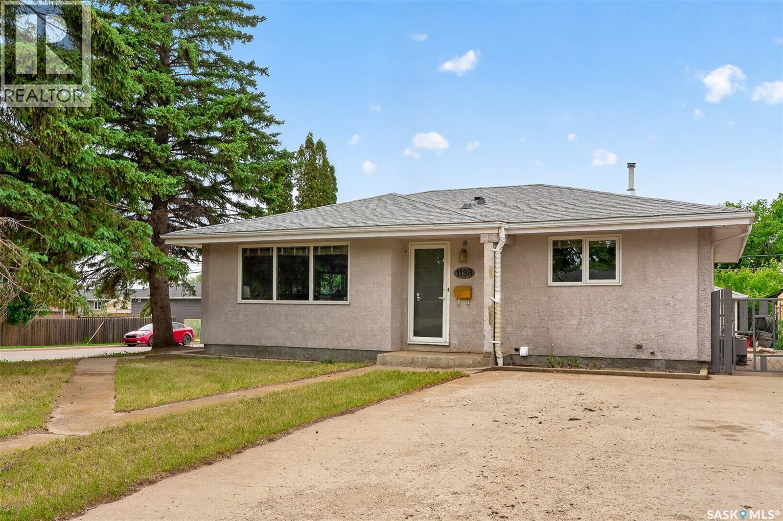 1198 Duffield CRESCENT