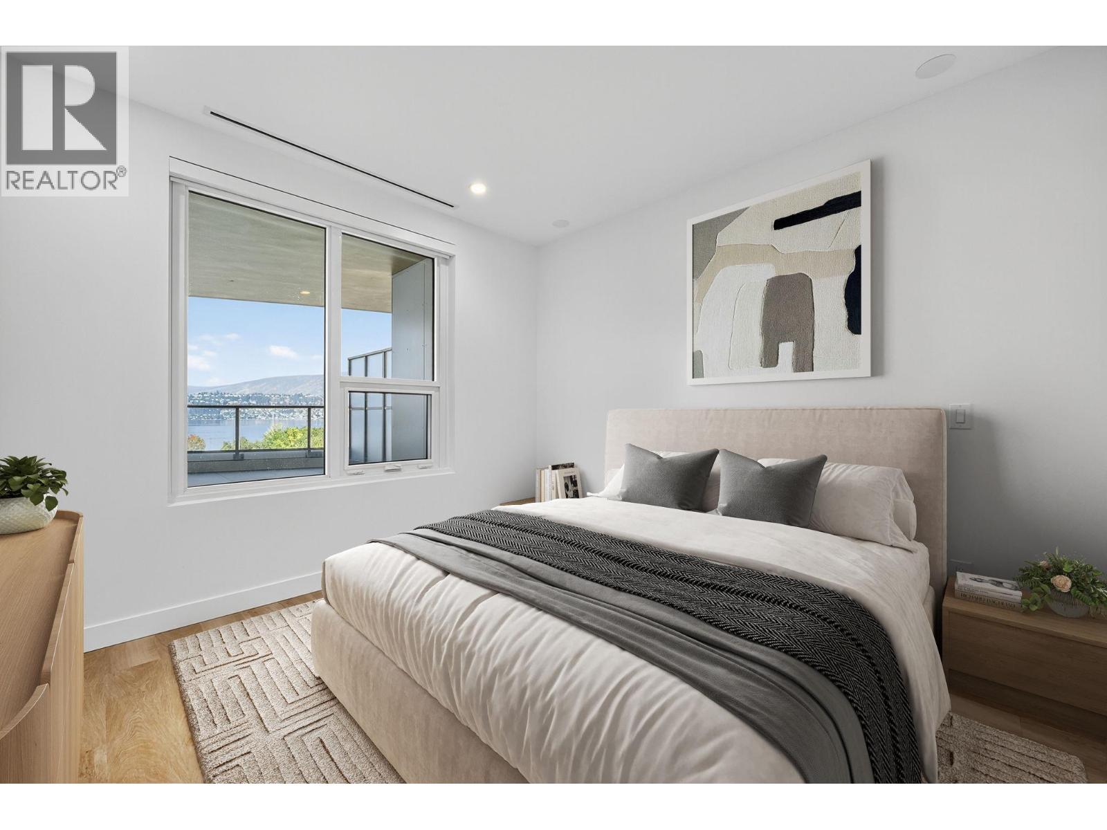 3340 Lakeshore Road Unit# 1006