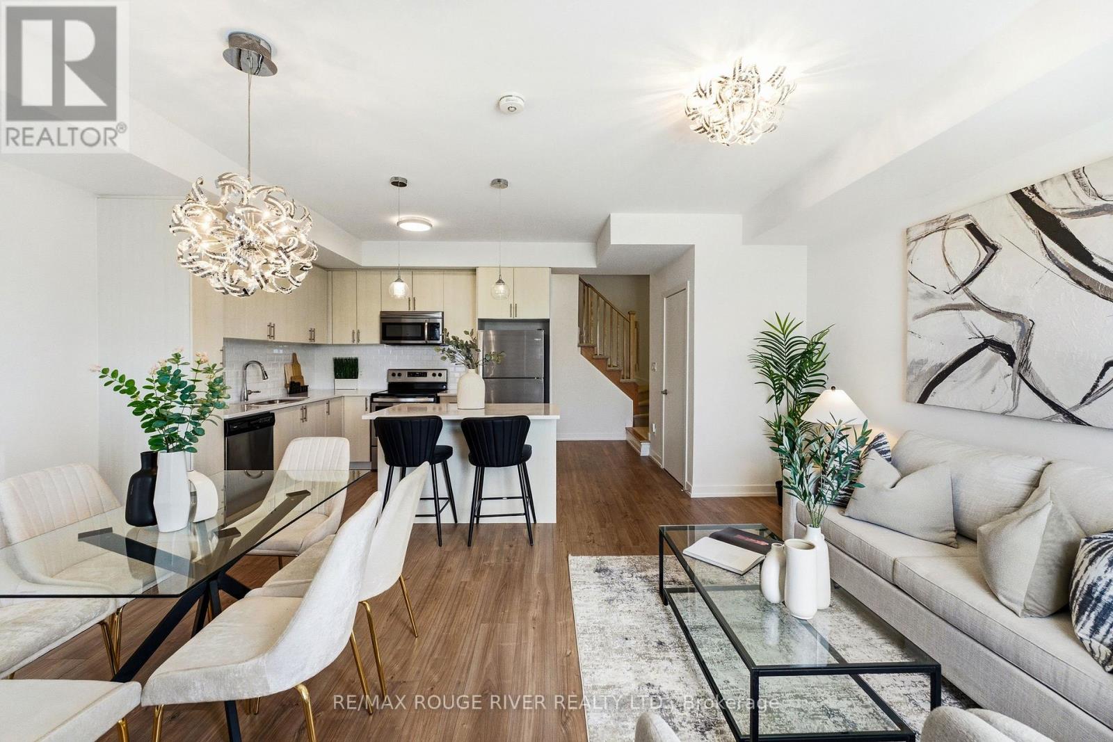 226 - 1555 KINGSTON ROAD