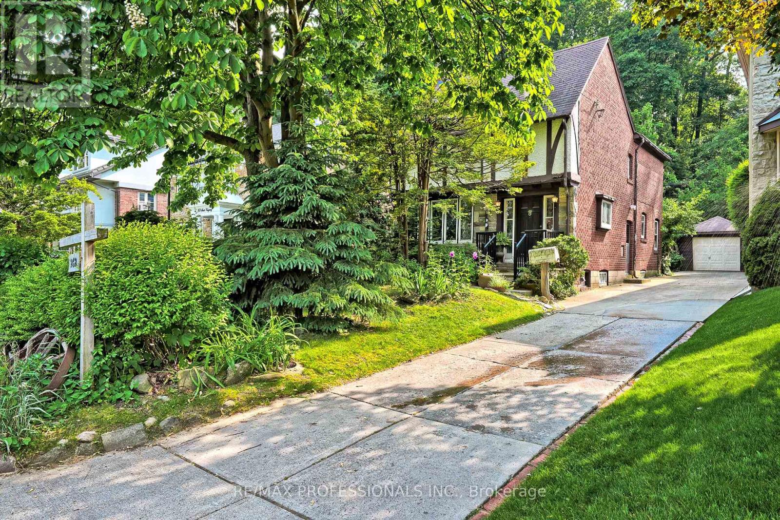 262 SOUTH KINGSWAY