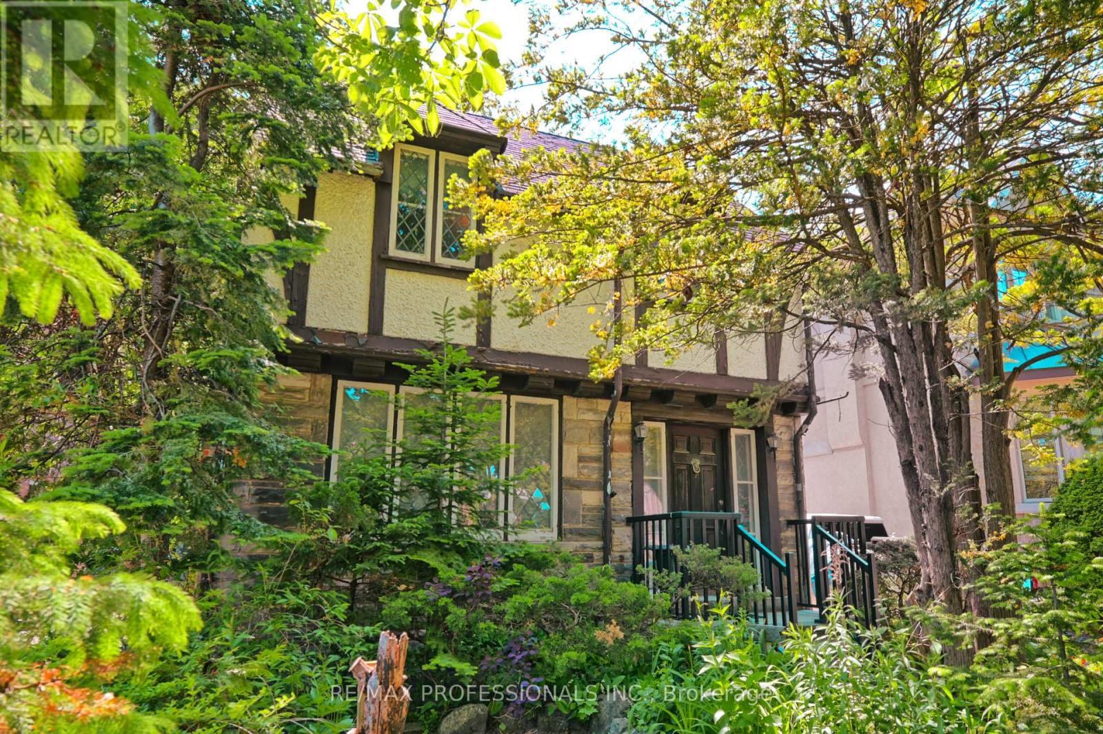 262 SOUTH KINGSWAY