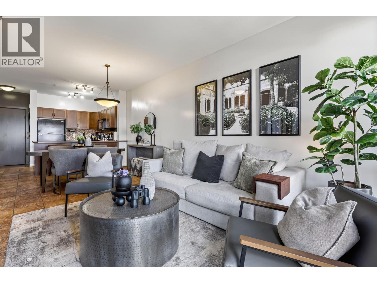 654 Cook Road Unit# 504
