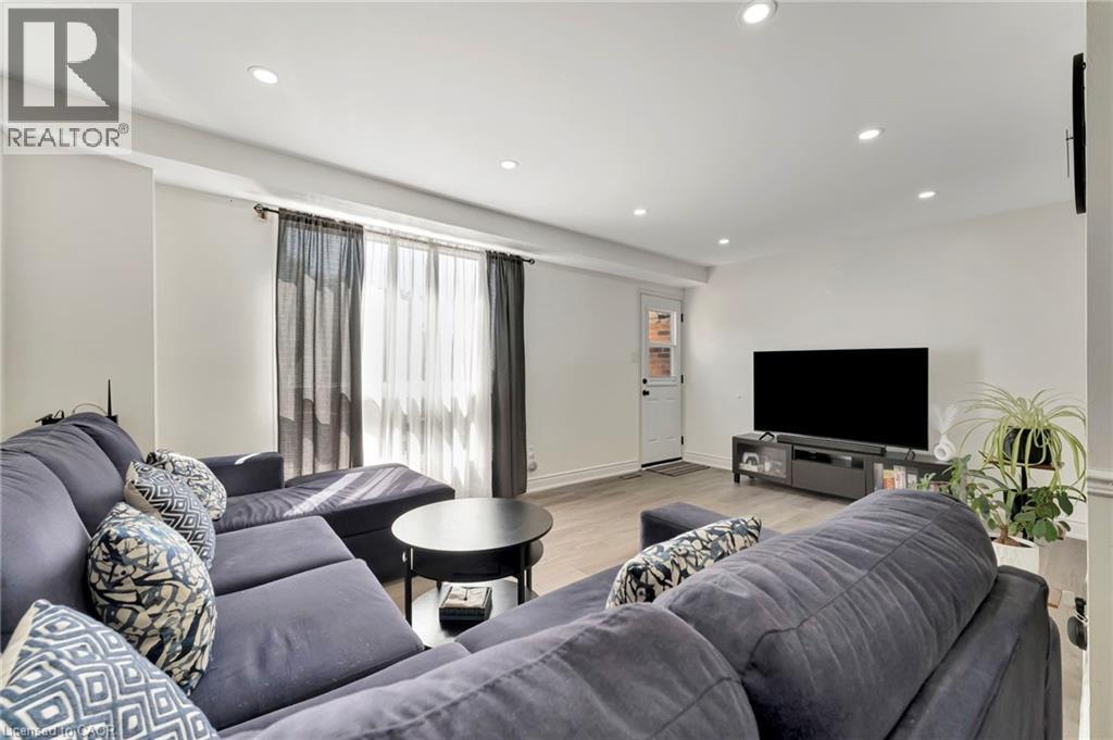 175 CEDAR Street Unit# 37