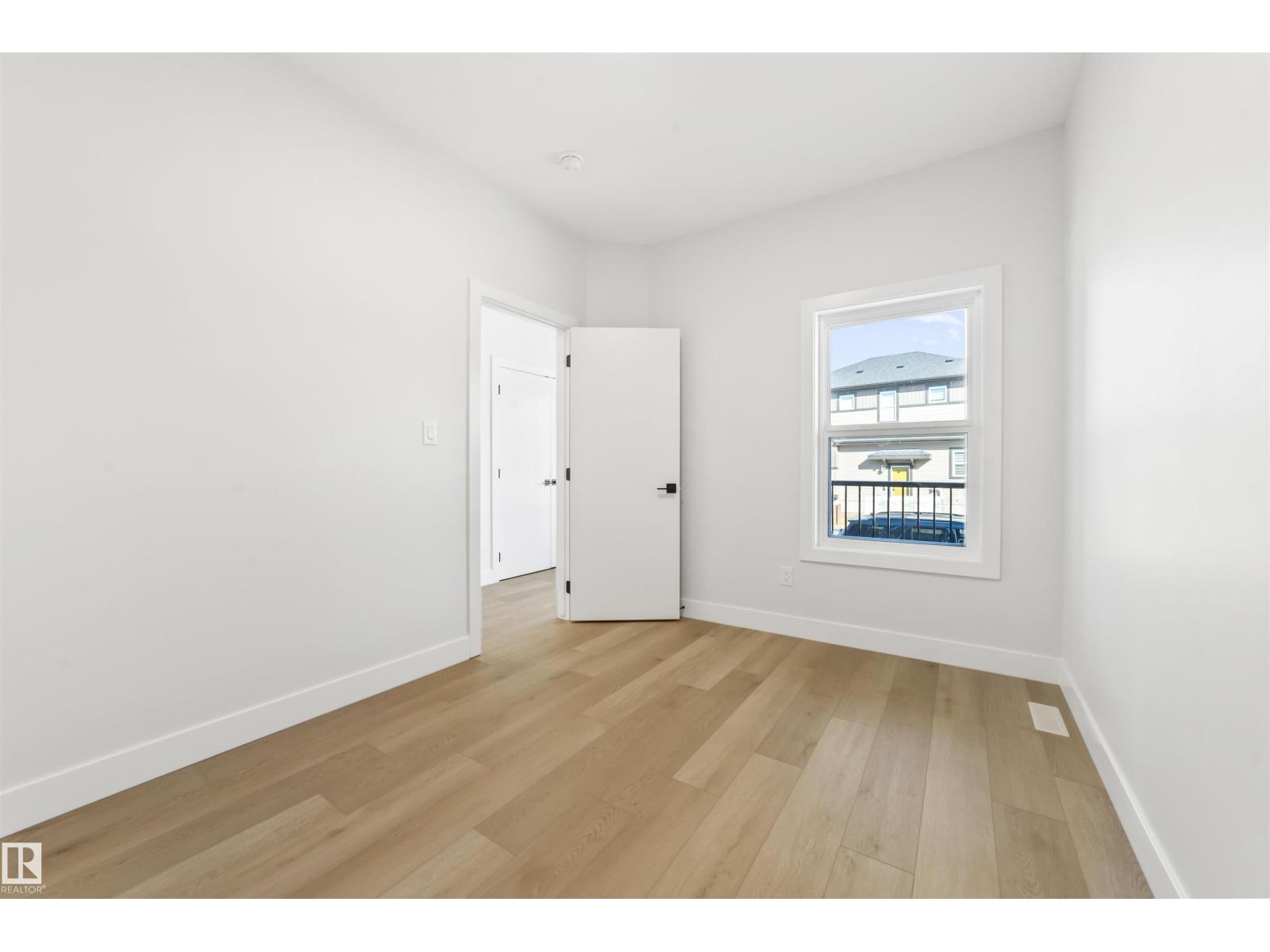 204 CAVANAGH COMMON SW