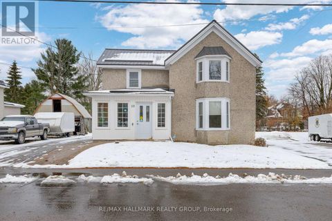 10 WELLINGTON STREET E Athens ON K0E1B0