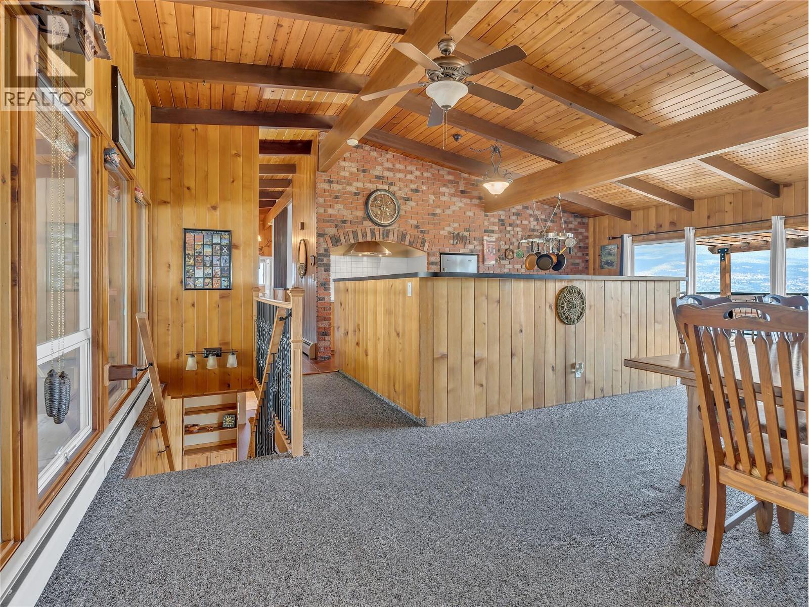 9402 FRONT BENCH Road