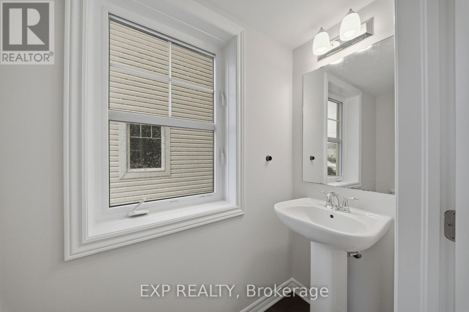 359 SWEETFERN CRESCENT