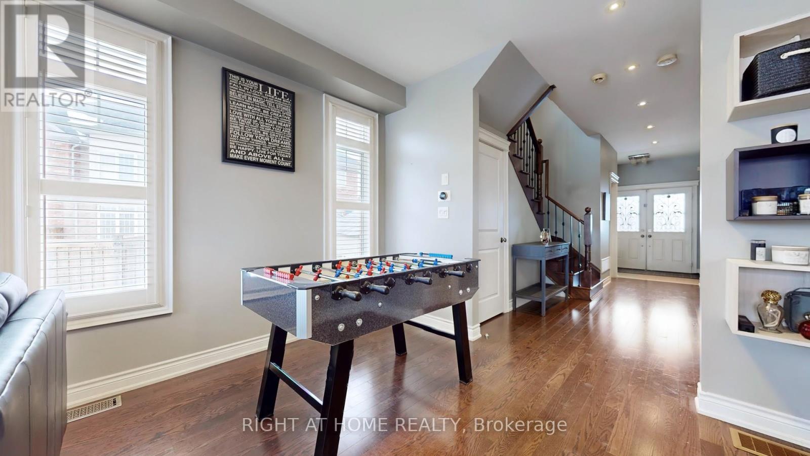 4 MCELROY COURT