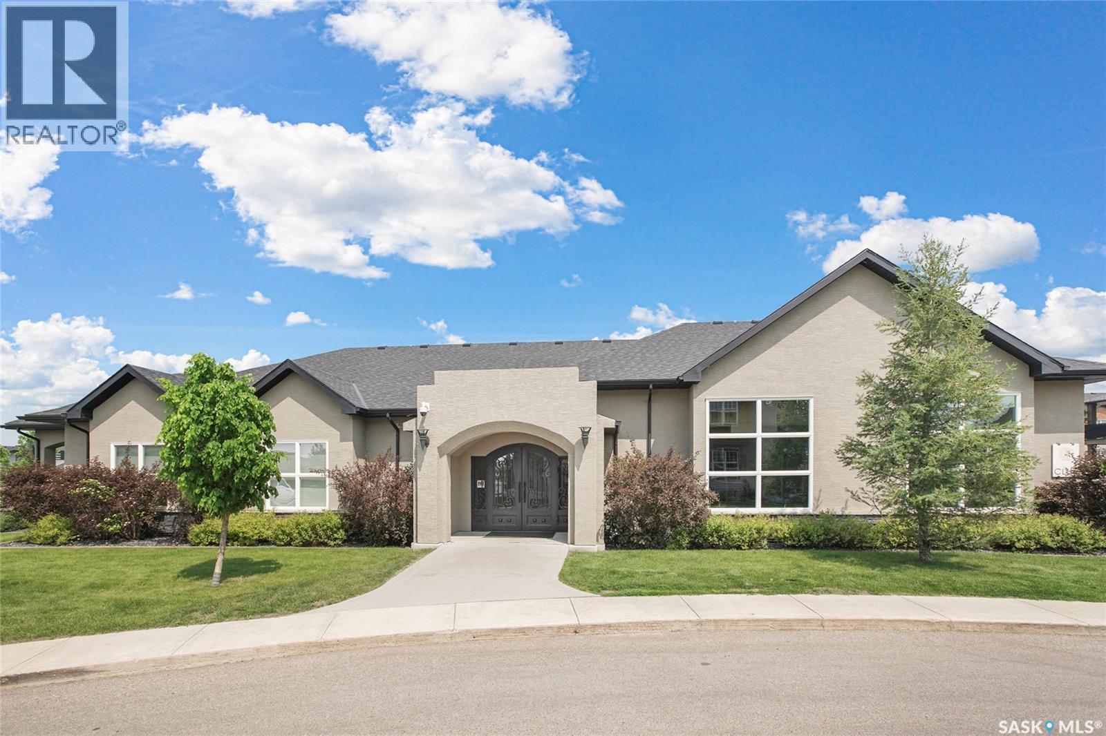 312 1015 Patrick CRESCENT