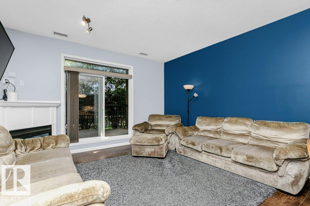 #119 2503 HANNA CR NW