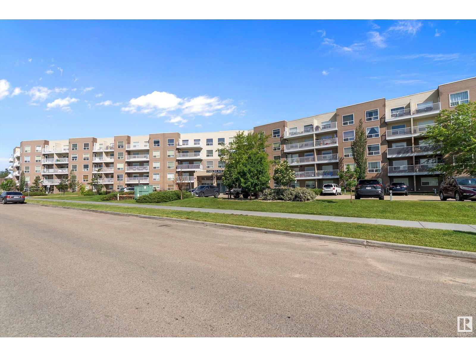 #326 17404 64 AV NW