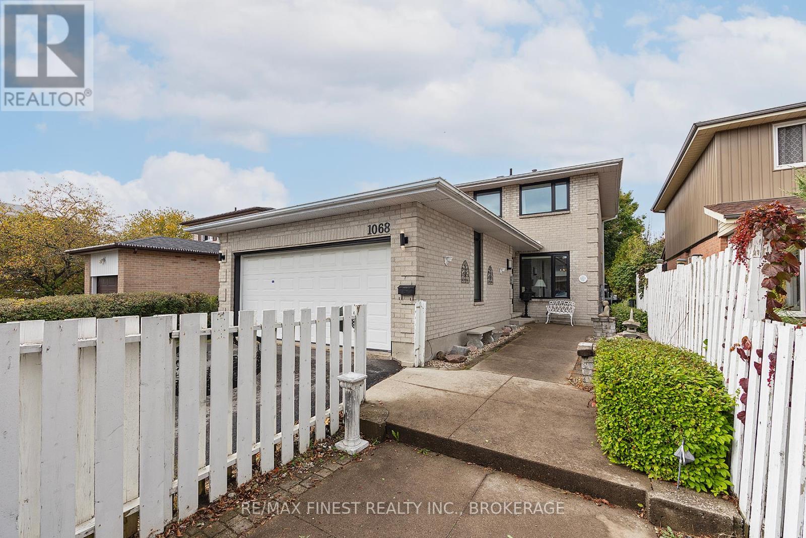 1068 WILLOWOOD DRIVE