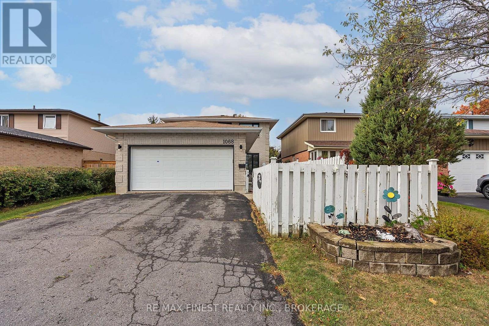 1068 WILLOWOOD DRIVE