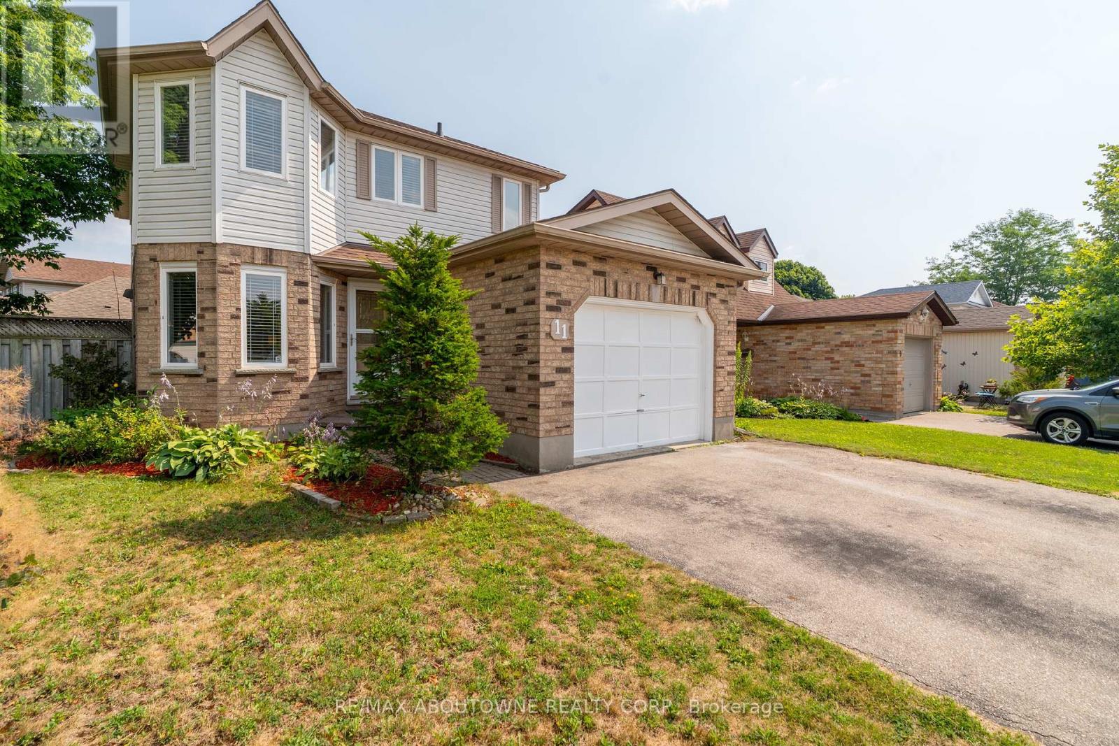 11 BUSHMILLS CRESCENT