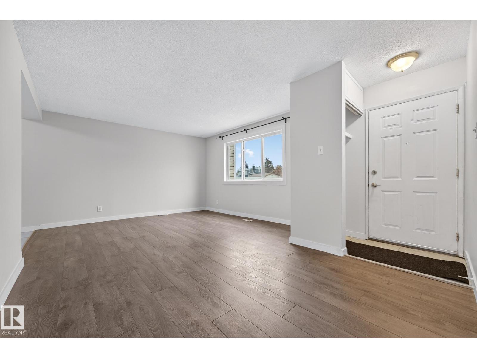 1414 LAKEWOOD RD W NW