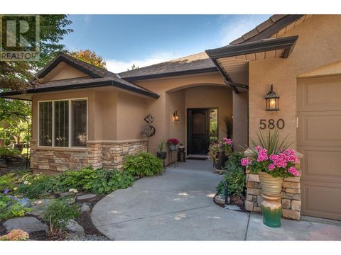 580 Denali Drive Kelowna BC V1V2P6