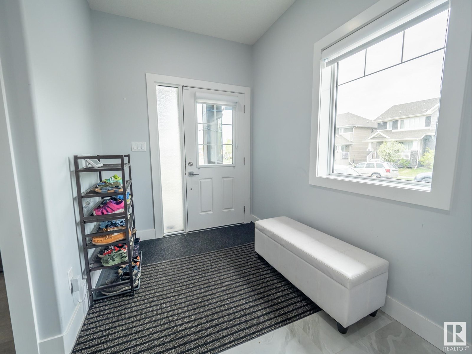 3816 168 AV NW