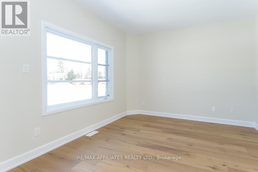 1060 CHABLIS CRESCENT