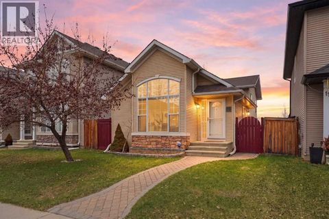 15 Cranberry Square SE Calgary AB T3M1J4
