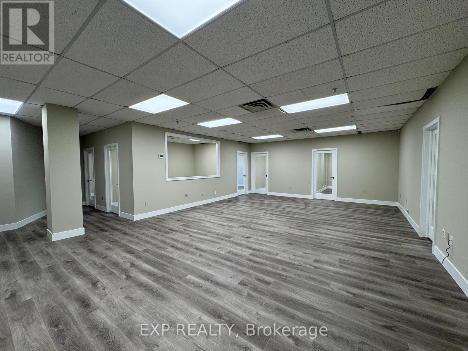 201 - 101 CHERRYHILL BOULEVARD