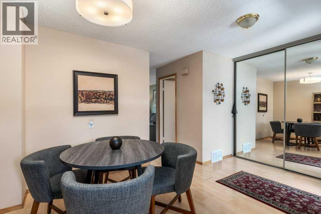 76, 7172 Coach Hill Road SW