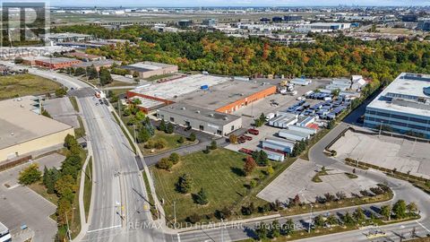 5135 CREEKBANK ROAD Mississauga (Northeast) ON L4W1R3