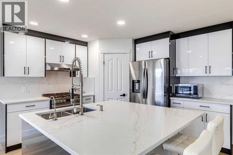 447 Tuscany Ridge Heights NW Calgary AB T3L2W7