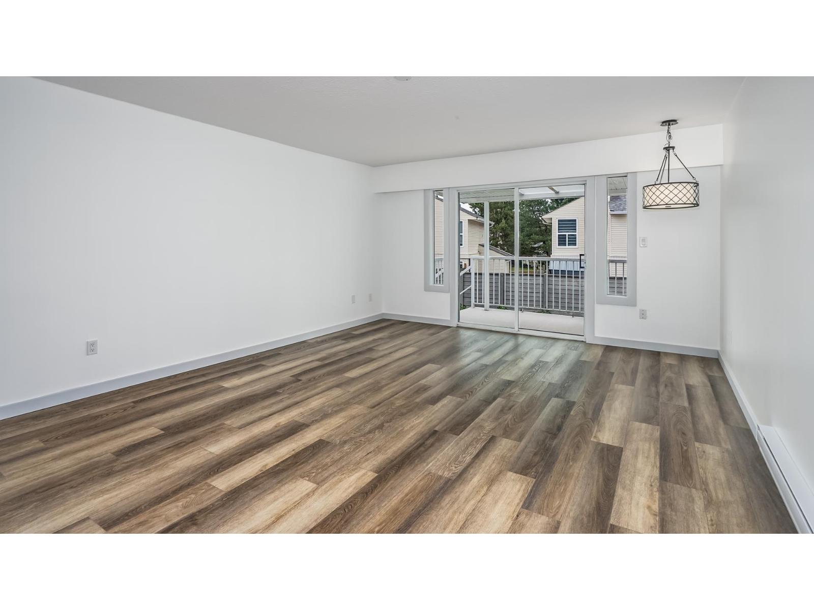 98 32691 GARIBALDI DRIVE