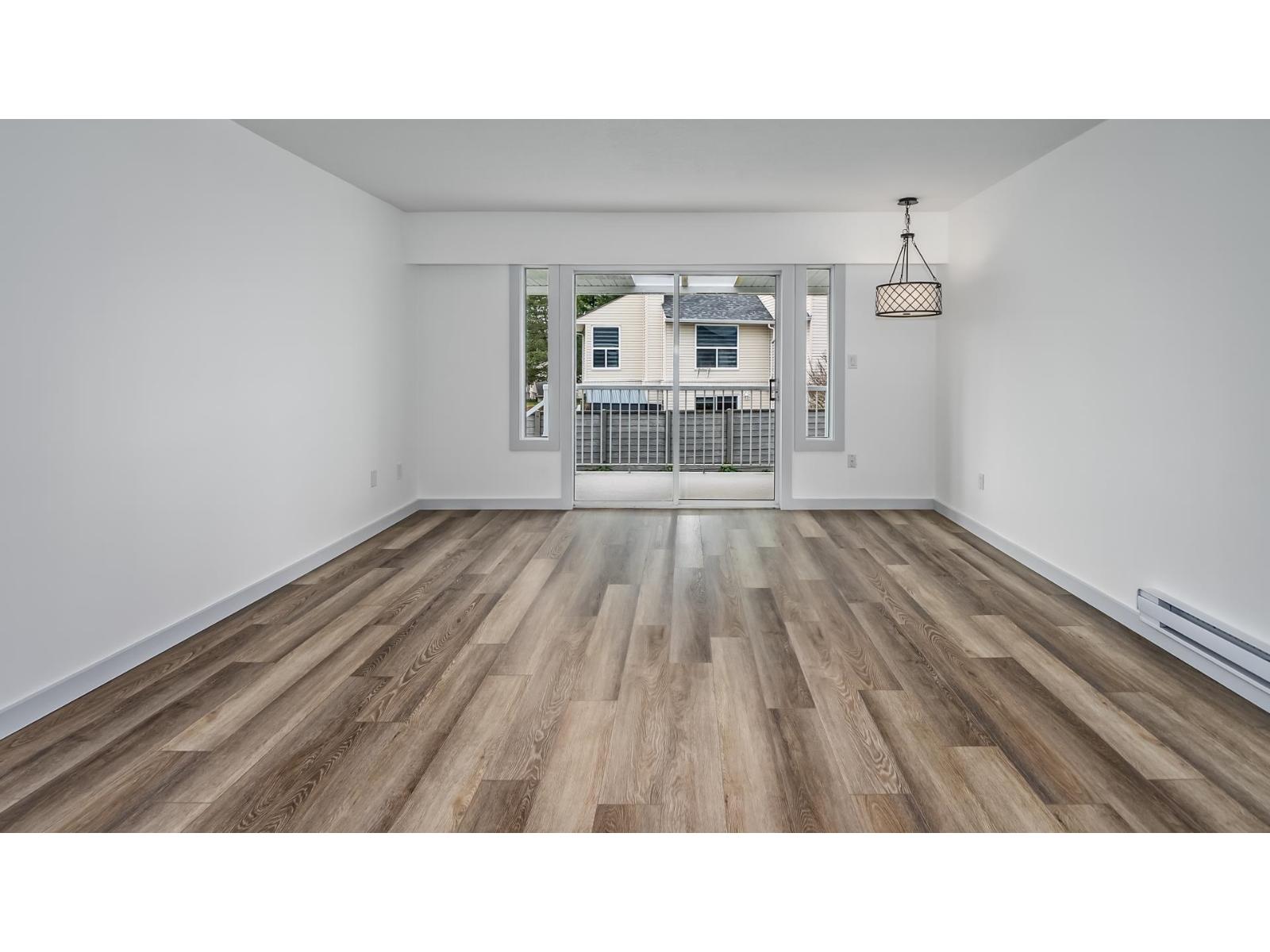 98 32691 GARIBALDI DRIVE