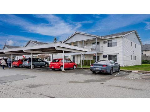 98 32691 GARIBALDI DRIVE Abbotsford BC V2T5T7