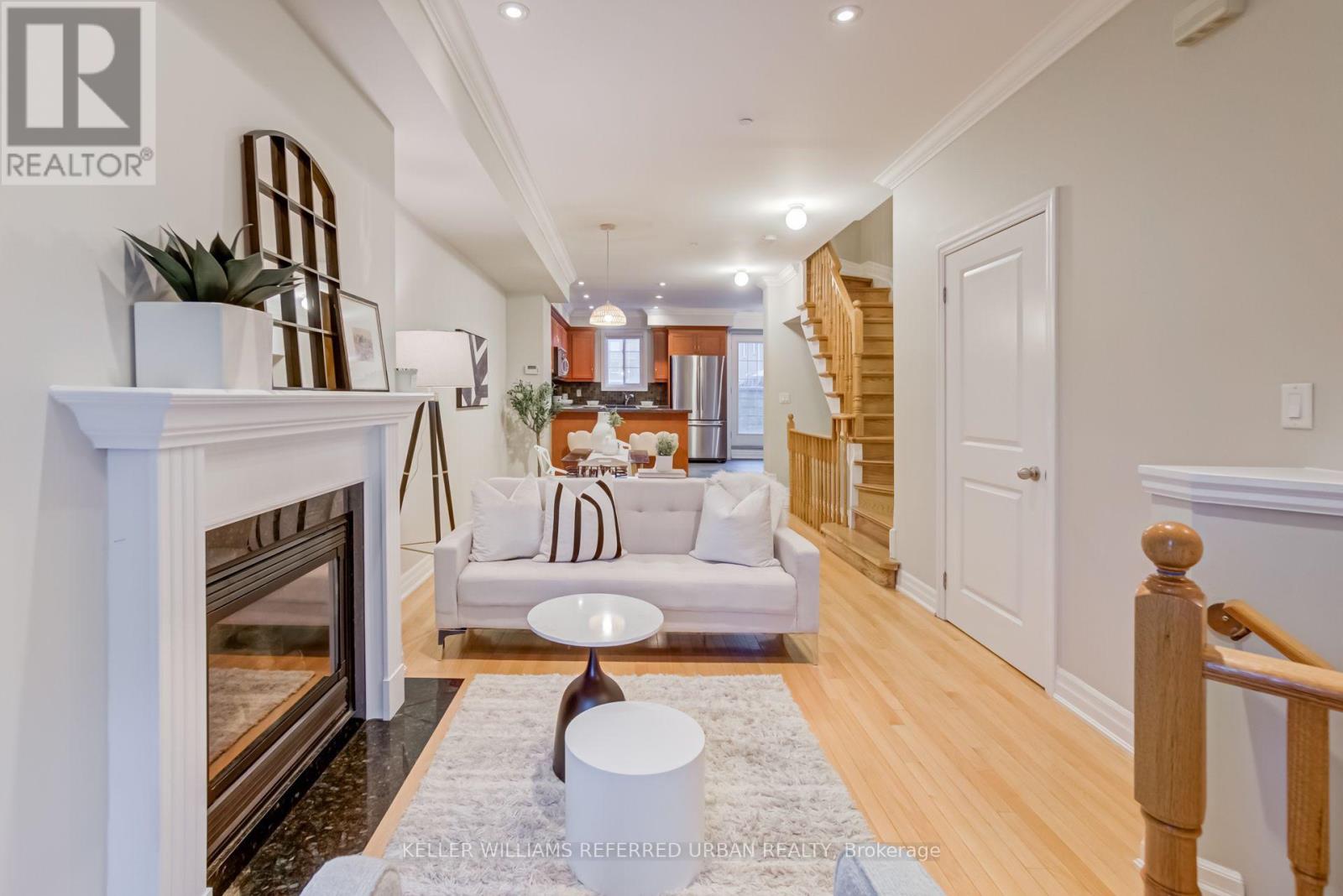 339 ROYAL YORK ROAD