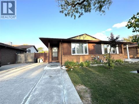 3132 ELMWOOD CRESCENT Windsor ON N8R1X4