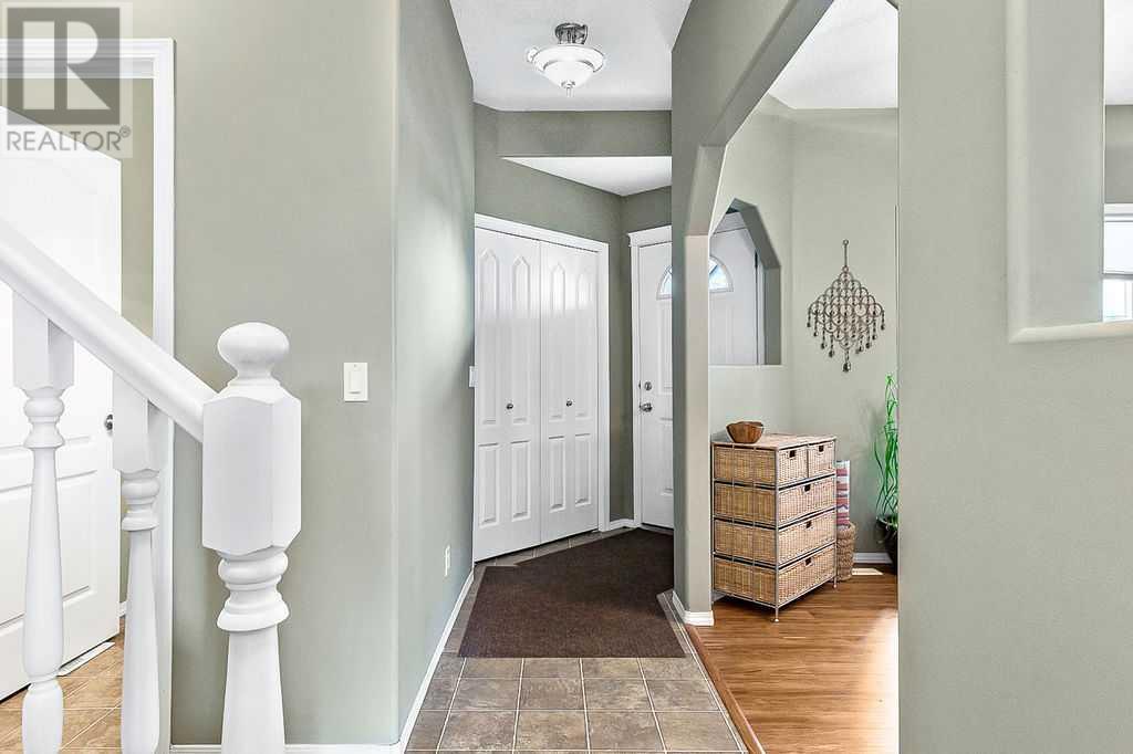 83 Crystalridge Close
