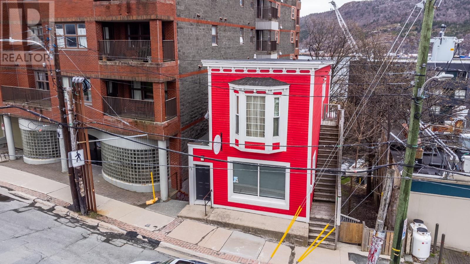 71 Duckworth Street
