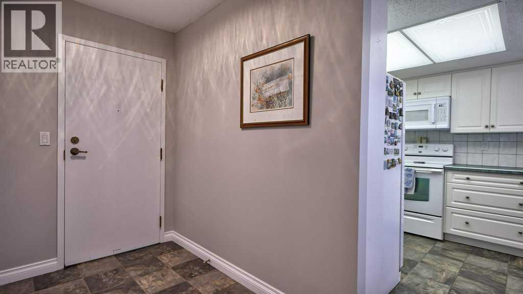 324, 2425 90 Avenue SW