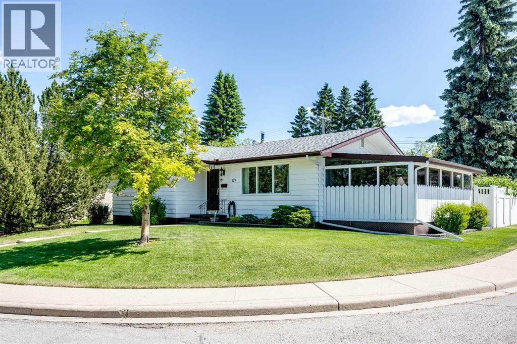723 Seattle Drive SW