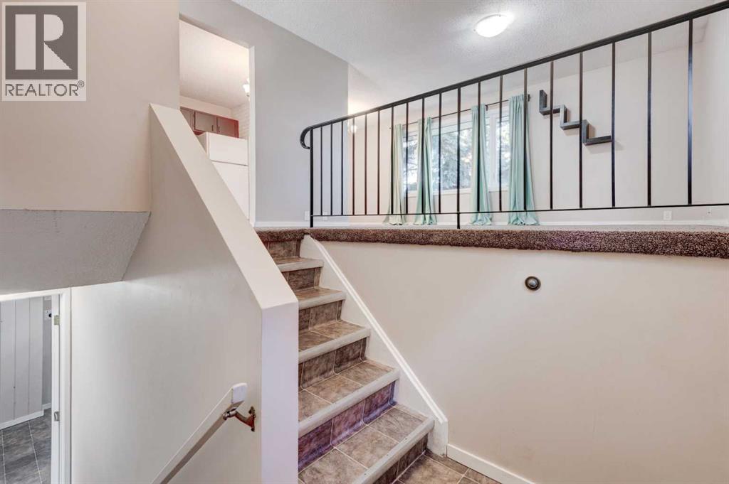 43 Midridge Gardens SE