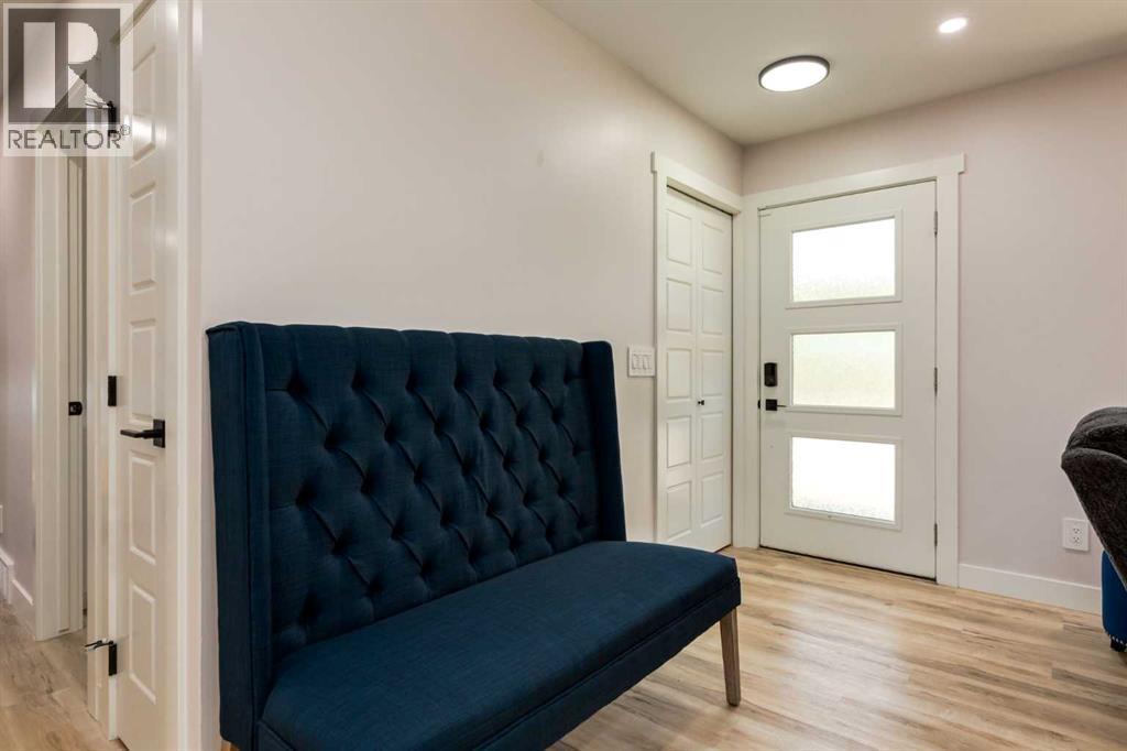 392 Cantrell Drive SW