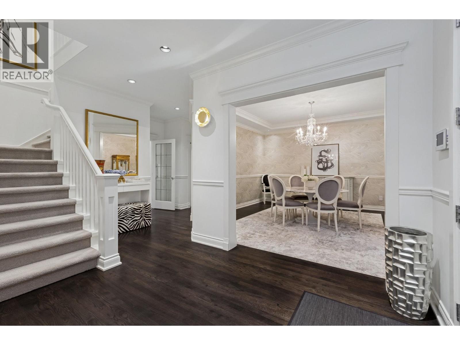 4081 WOODBURY AVENUE