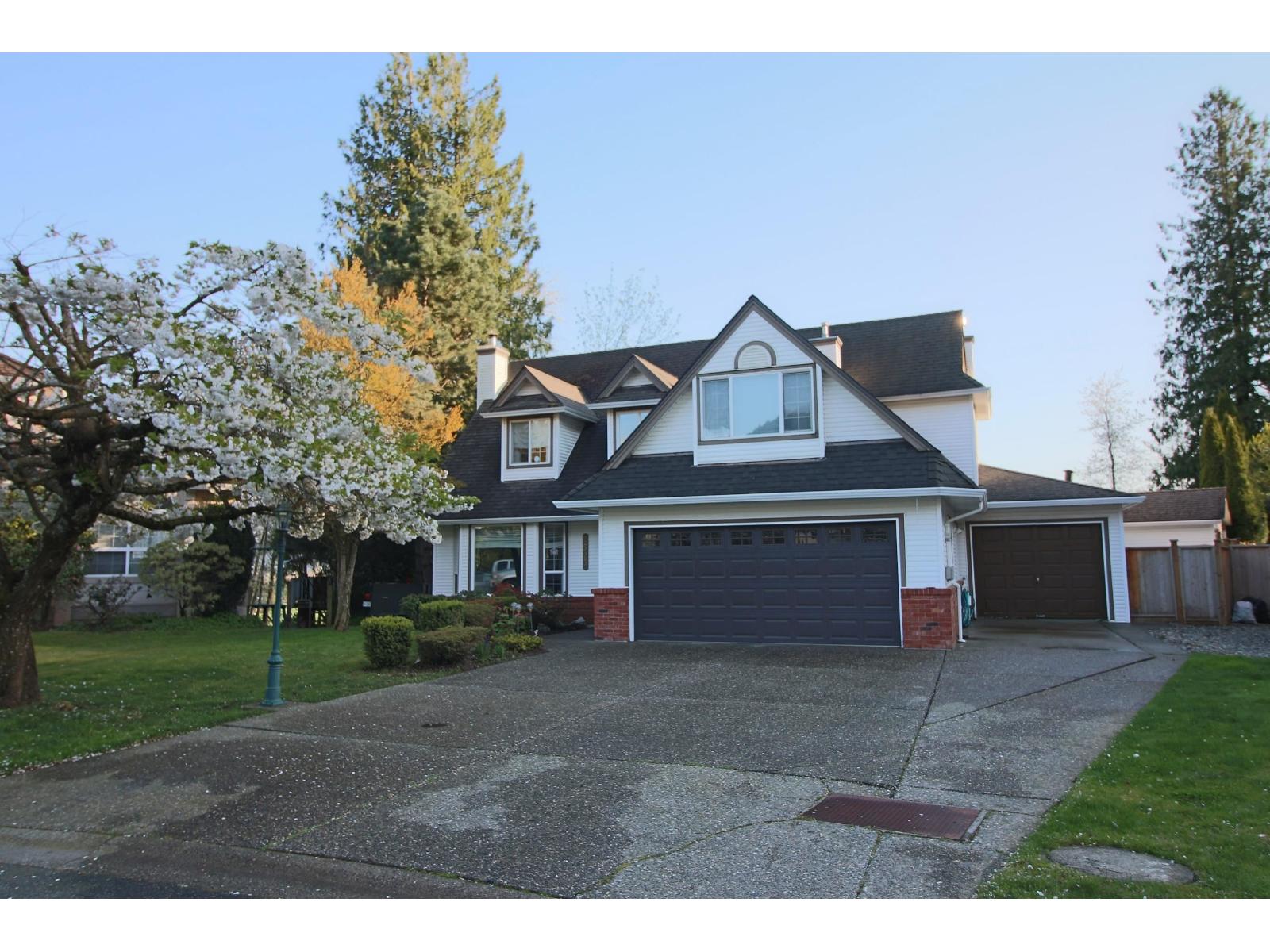 2523 COUNTRY COURT