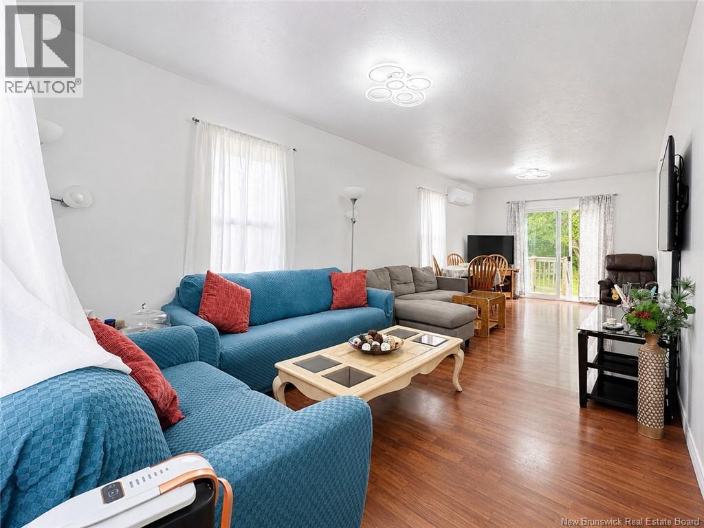 184 Gould - Photo 4