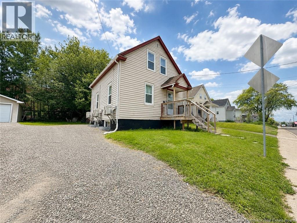 184 Gould - Photo 2