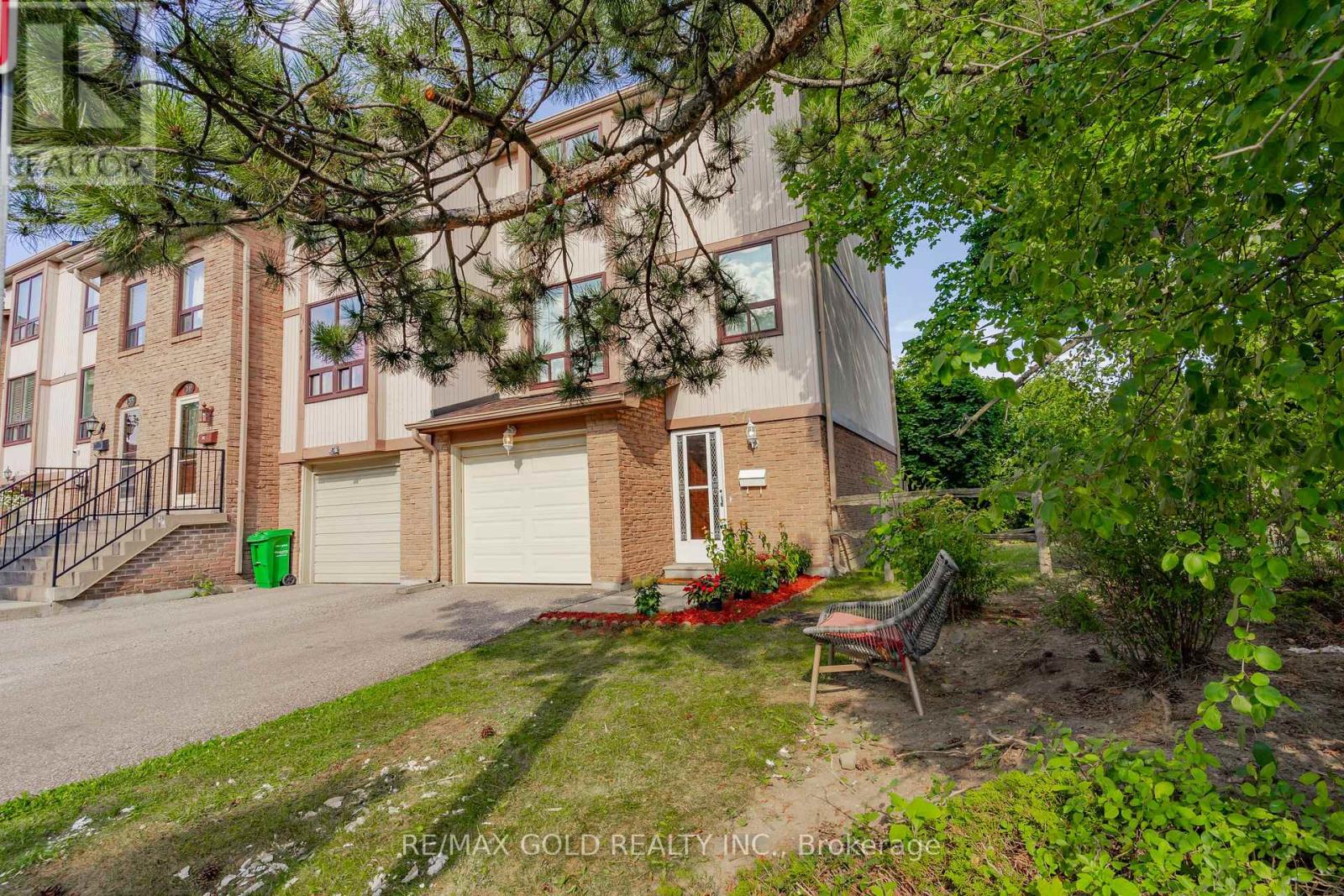 57 GUILDFORD CRESCENT