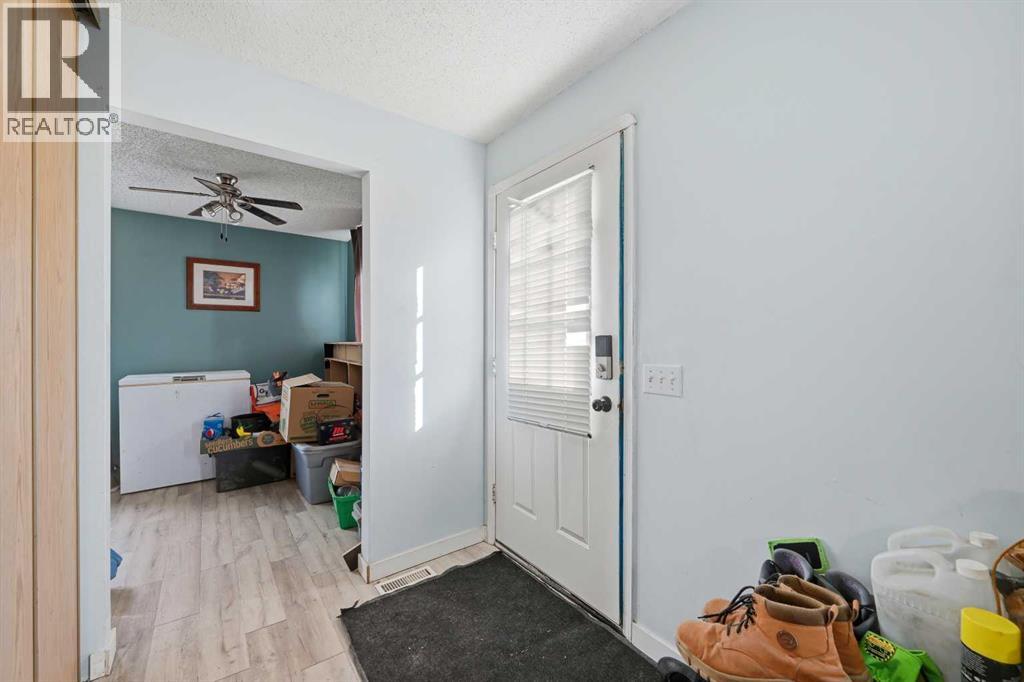 128 Ridgegate Way SW