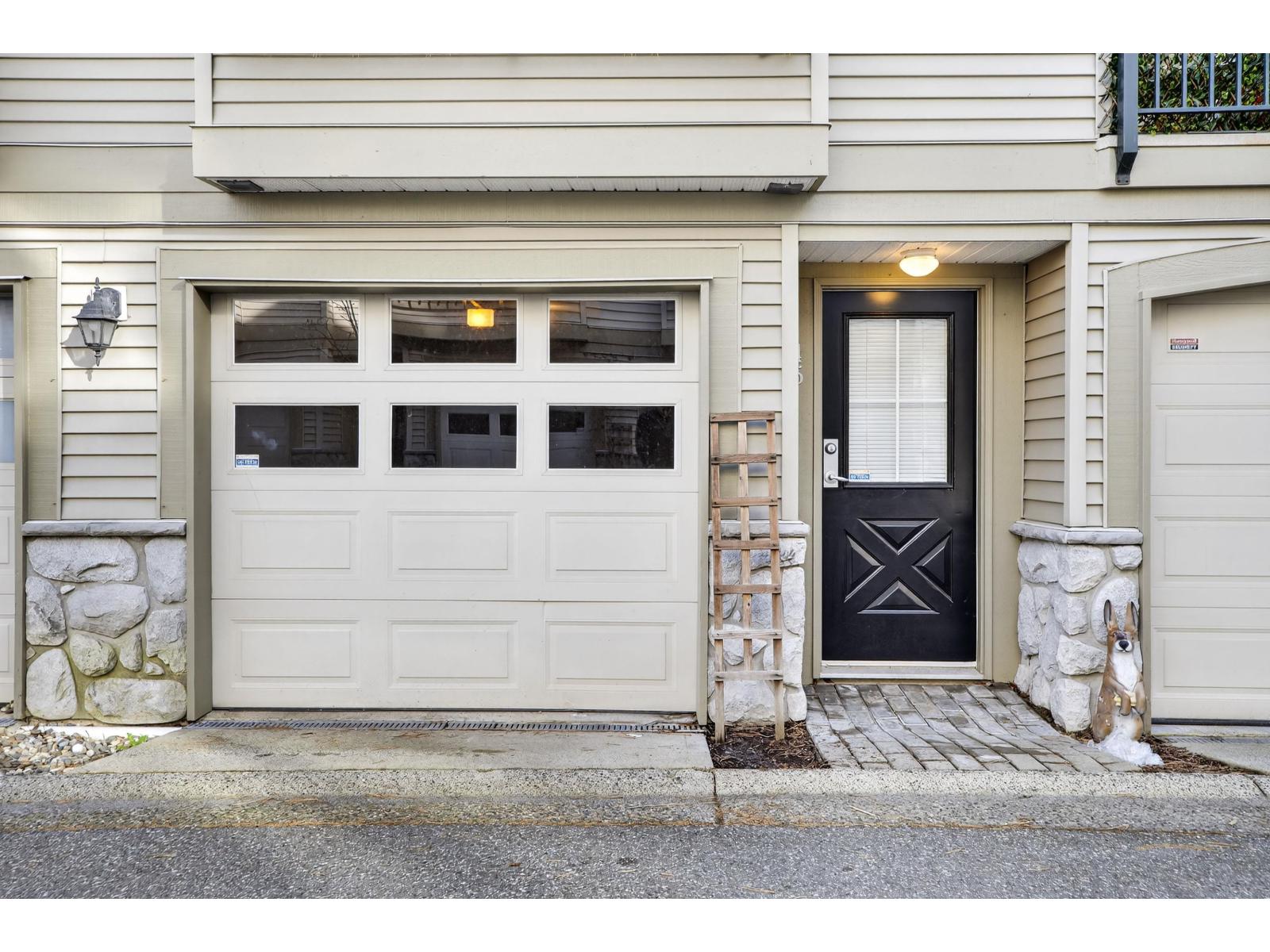 45 15488 101A AVENUE