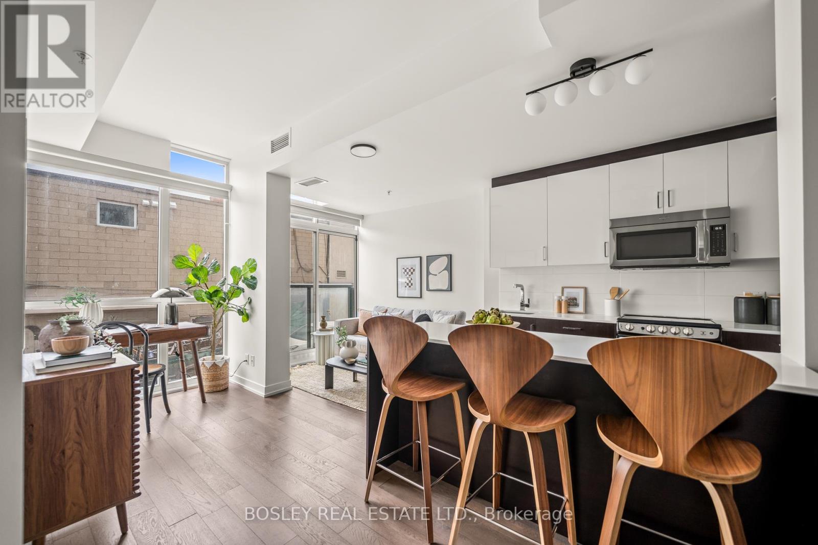 205 - 36 HOWARD PARK AVENUE