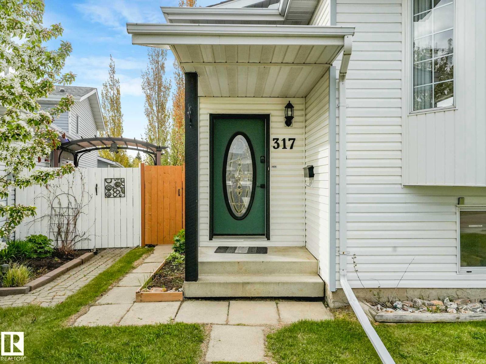 317 KLINE CR NW