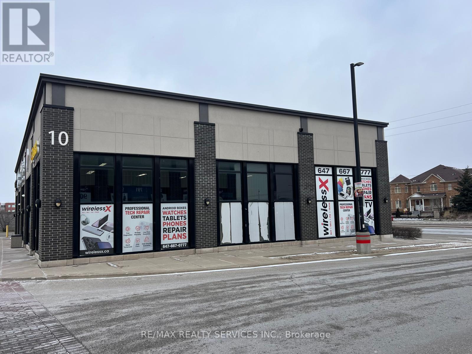 16 - 10 DEWSIDE DRIVE