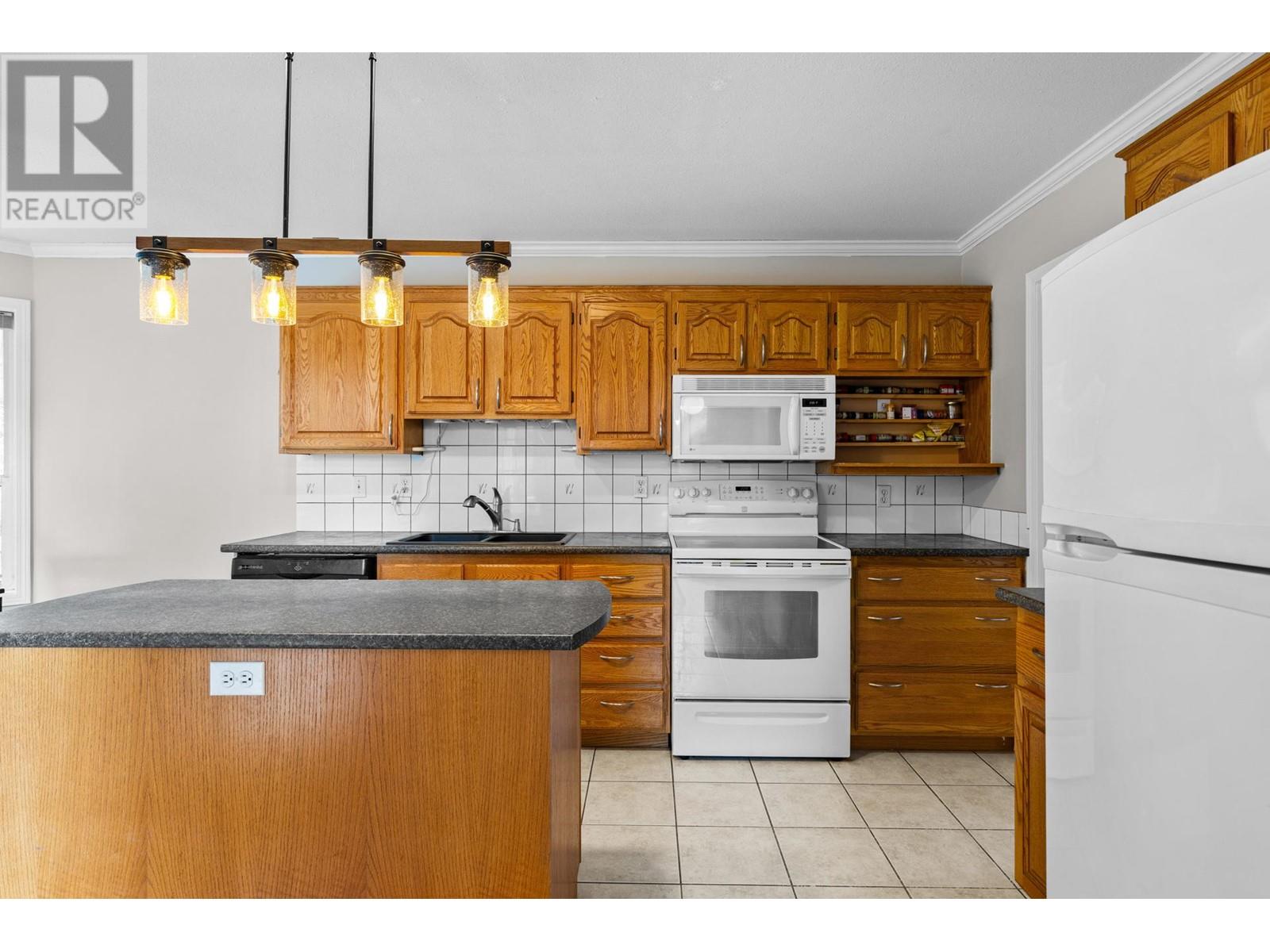 125 Applecrest Court