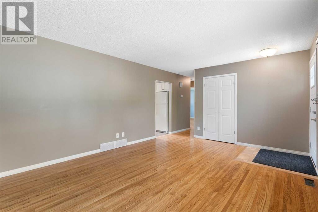 11 Hollyburn Road SW